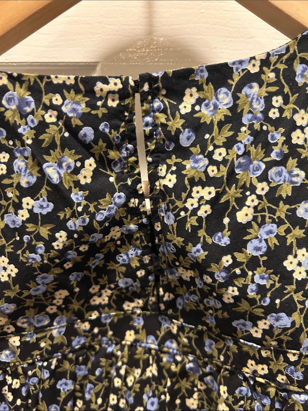 Tuckernuck Hyacinth House Black Floral Short Sleeve Mini Dress - Picture 6 of 8